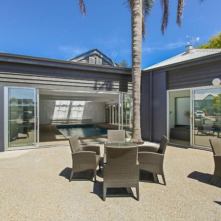 Bellevue On The Lakes Lakes Entrance Exterior photo