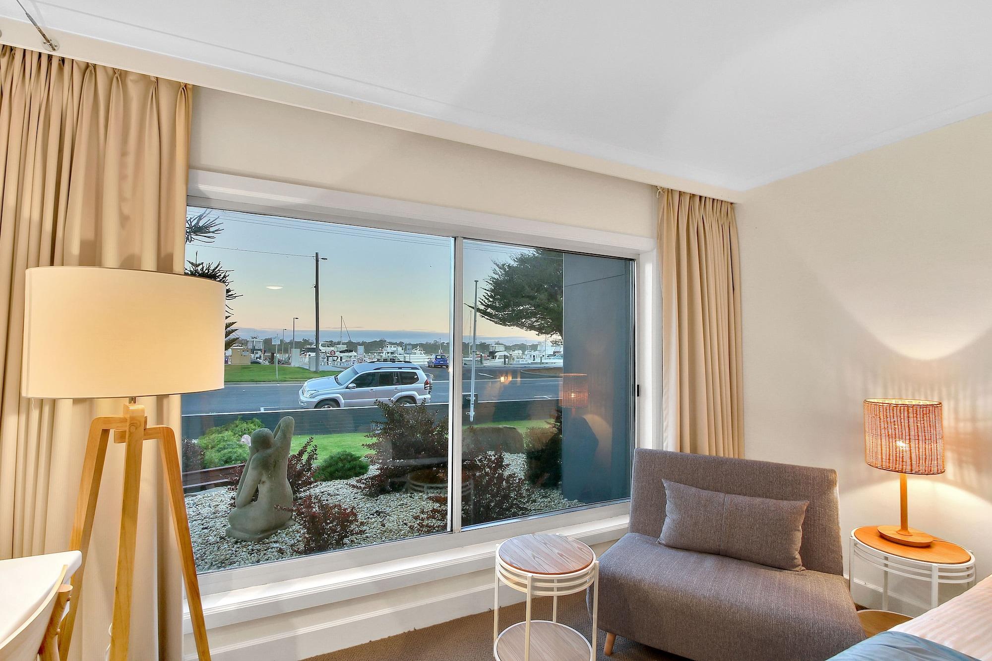 Bellevue On The Lakes Lakes Entrance Exterior photo