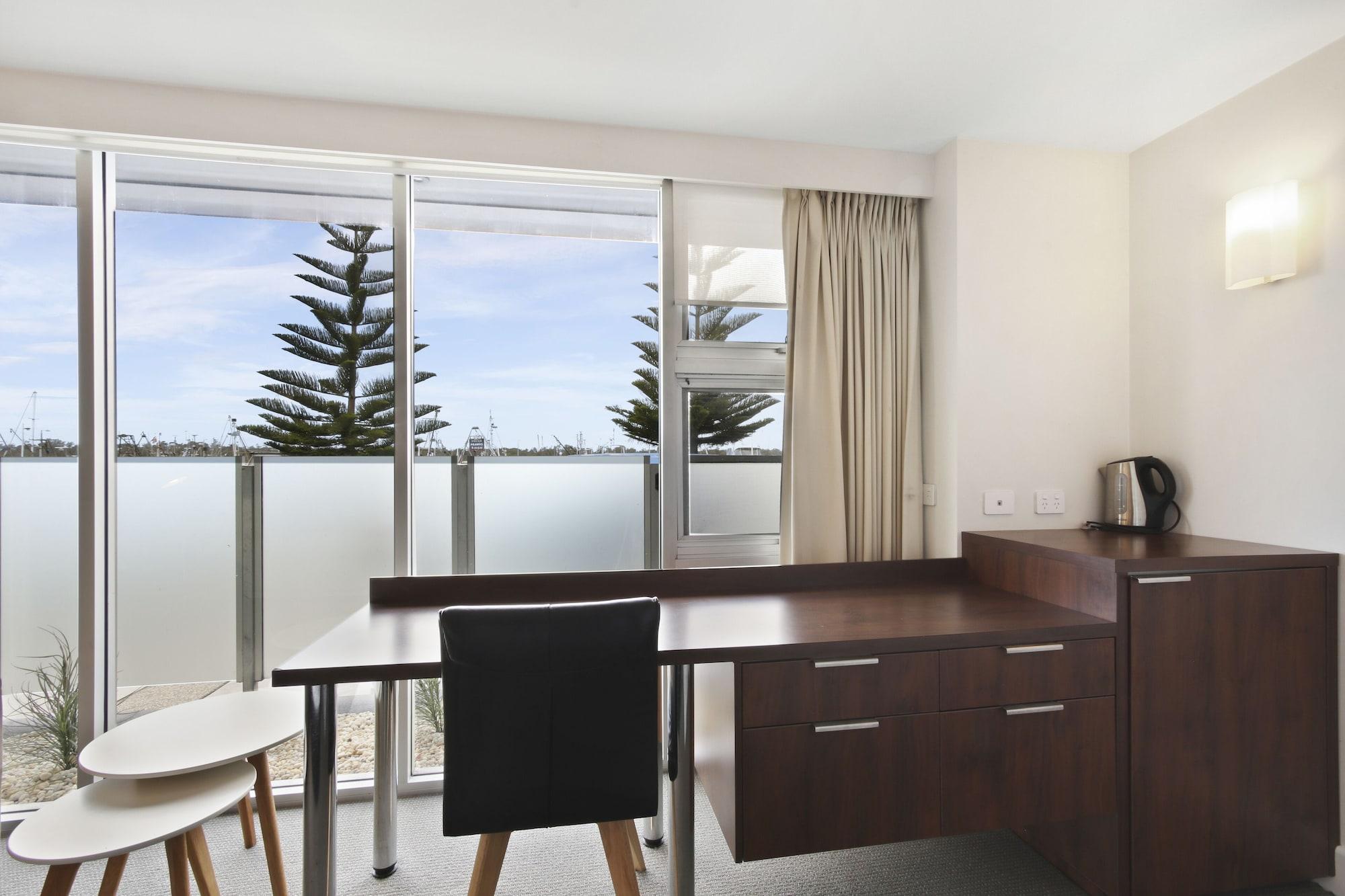 Bellevue On The Lakes Lakes Entrance Exterior photo